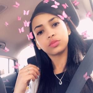 Meet your Posher, Mariana